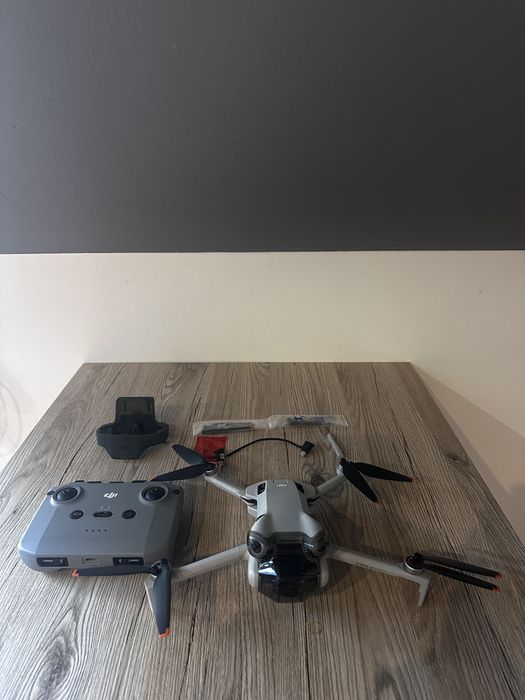 Dron DJI mini 4 PRO