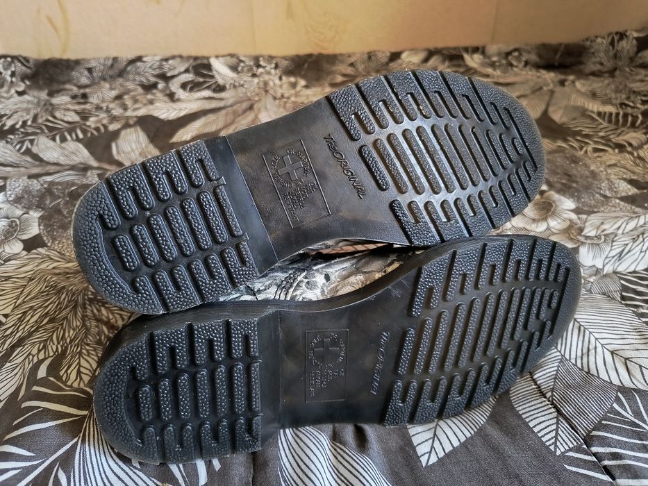 Черевики Dr.Martens Beckett Canvas Skull And Roses