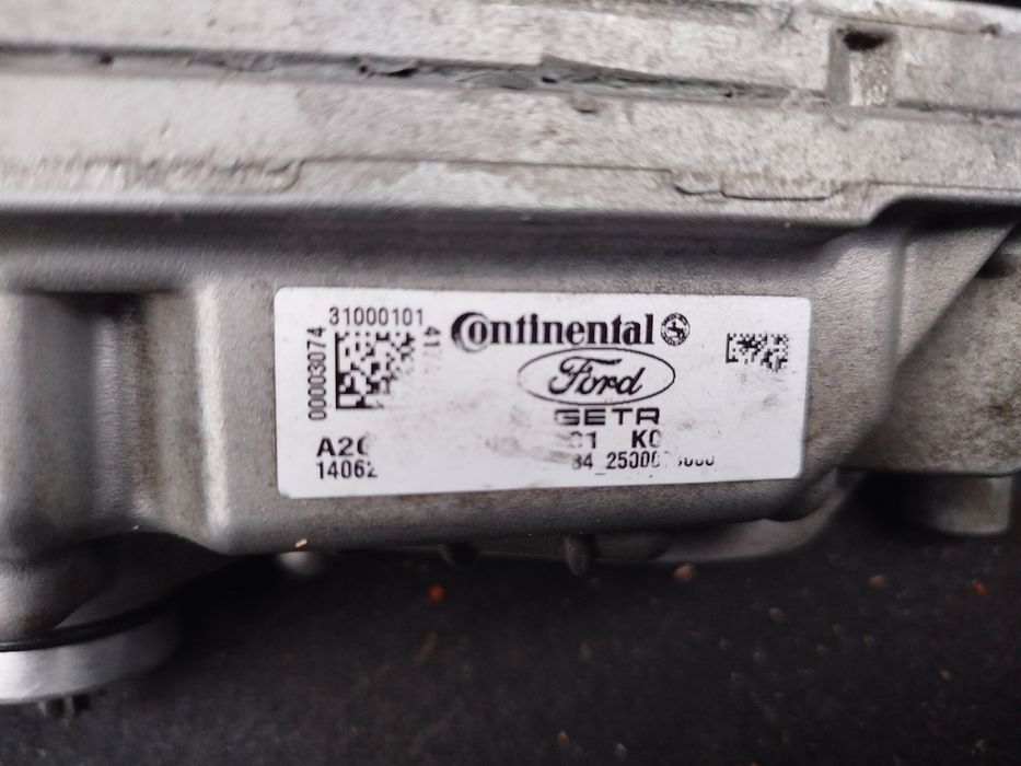 Продам Tcm ford focus 3 б/у. 2 шт у наявності