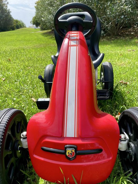 Kart / Carro de pedais Abarth FIAT 500