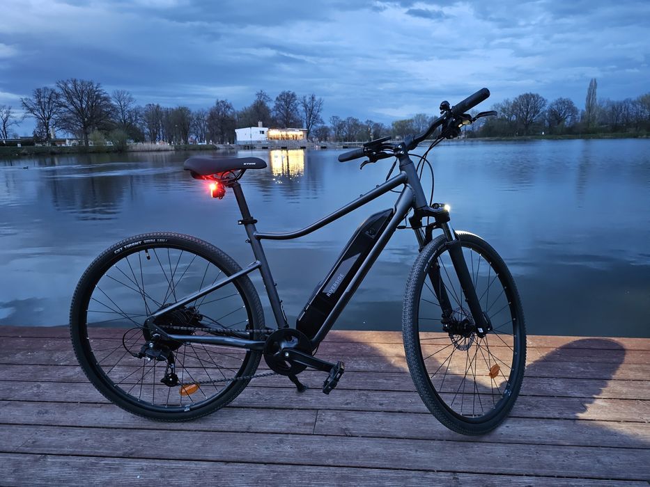 Rower elektryczny trekkingowy Riverside 520 E