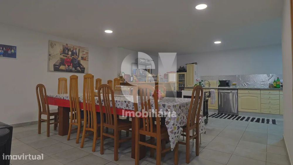 Apartamento T3 em dois pisos