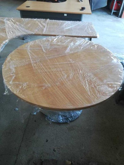 Móveis de escritório  COMO NOVOS