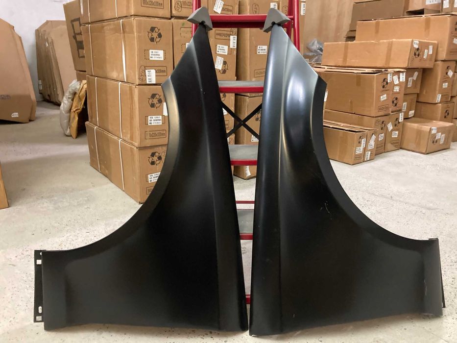 Крылья LH/RH Алюминий+Герметик Mercedes-Benz W218 2011-2018год.