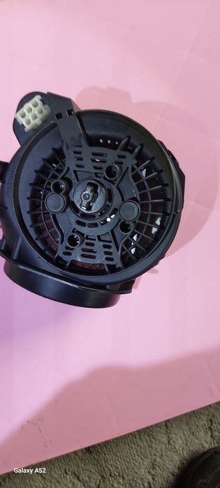 Продам двигун для кухонної витяжки  новий