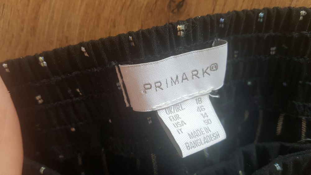 spodnie czarne stretch r. 18/46