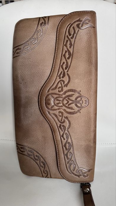 Продам шкіряний клатч б/у