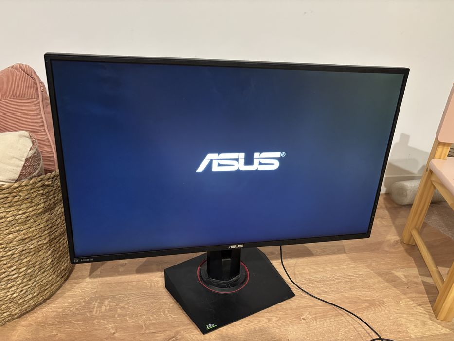 Monitor asus 27”