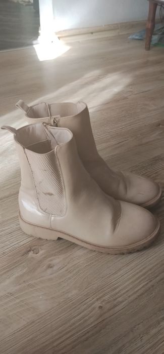 sprzedam buty zimowe