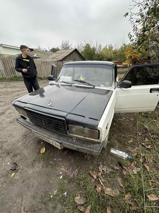 Продам ваз 2107