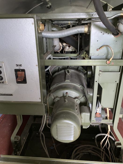 Двигатель 1д6  двигатель 1д12 з хранения