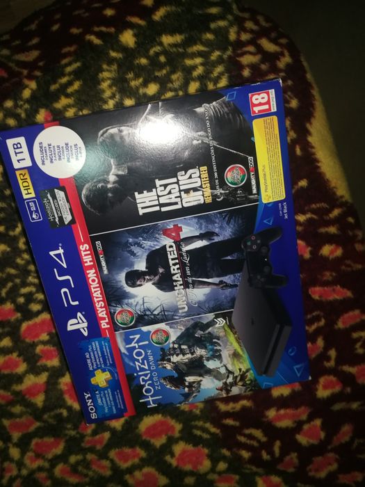 Ps4 + 3 jogos + 1 controle