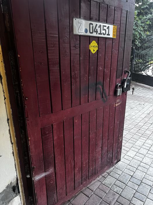 Продам гаражні ворота 1900x2500