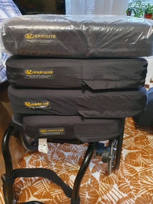 Противопролежневі подушки Roho Star Varilite.Розміри в описі