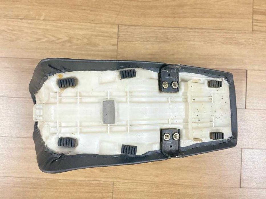 BANCO EM GEL SUZUKI DR800