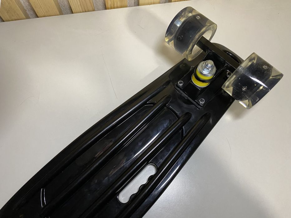 дитячий скейт із ручкою