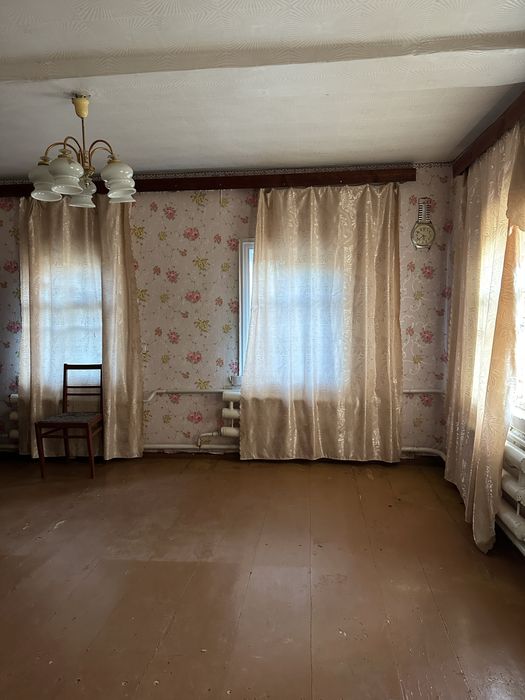 Продаж будинку в смт Ріпки