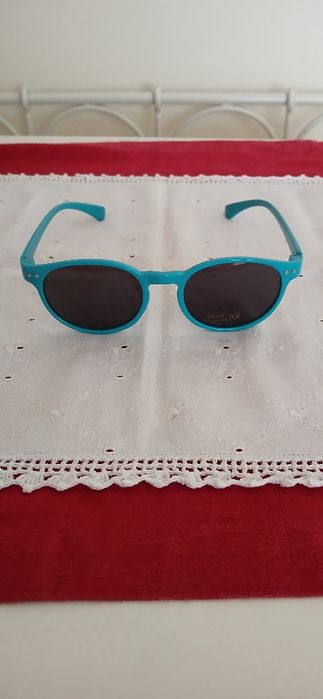 Óculos azuis, Meo, novos