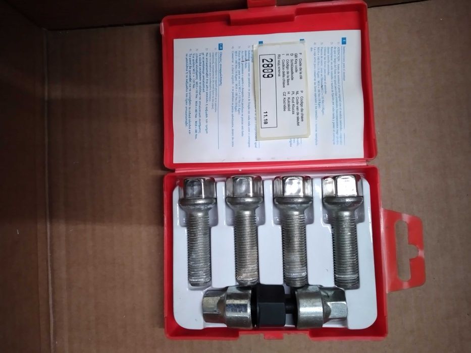 Parafusos de segurança