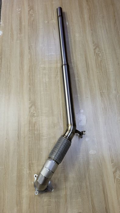Даунпайп VW Volkswagen Golf 6R Downpipe Фольцваген Гольф Heat Shield