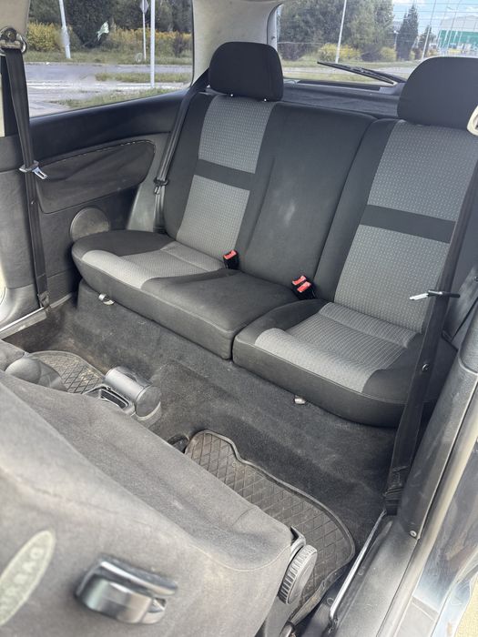 Volkswagen Golf 4, 2003 r. | Stan dobry | Rzeszów | 3500 zł do negocjacji