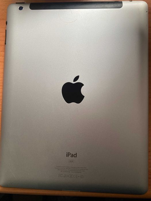 Apple iPad 3 gen + cellular 32gb em Bom Estado