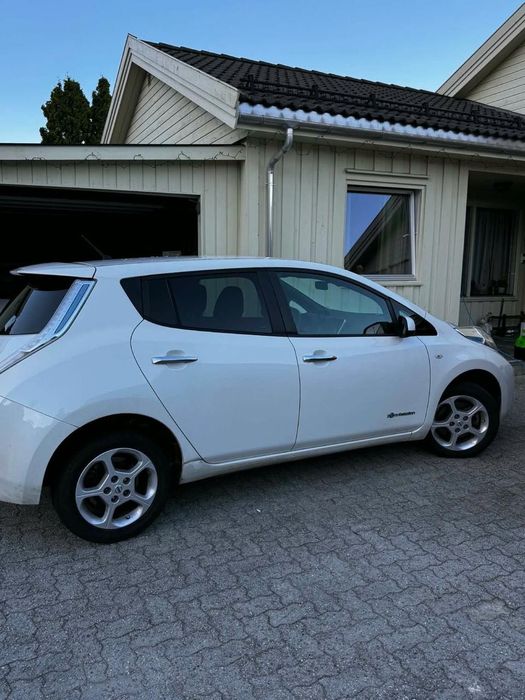 Nissan Leaf 2015 VIN SJNFAAZE0U6026239 фото оголошення 2 з 8