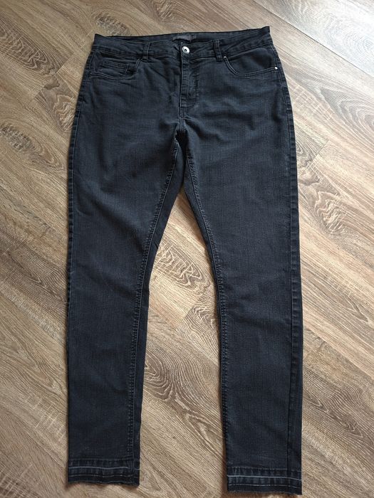 Джинси скінні 42-44 eur.
