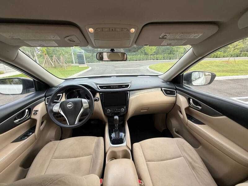 2016 Nissan Rogue