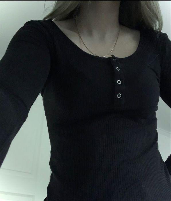 ТРЕНДОВА кофтинка в стилі 2000-х на ґудзиках