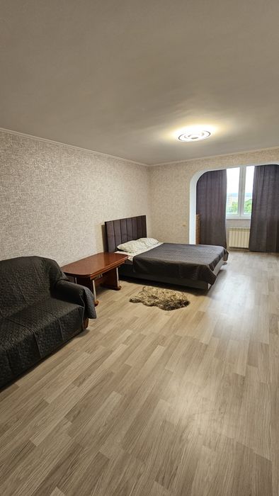 Однокімнатна студія в центрі Кам'янець-Подільського. Власник!