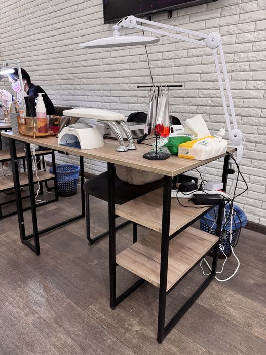 Продам Стол в начиличии 2шт Аркадия