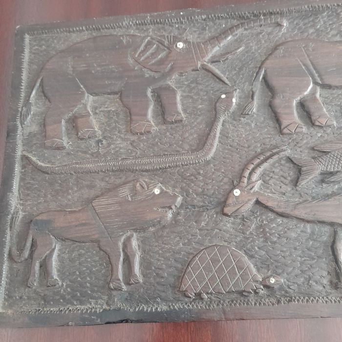 Sculpted Painting485106962127933440