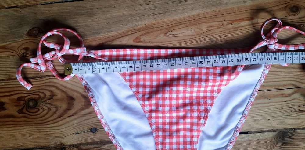 Majtki kąpielowe dół od bikini Stradivarius rozmiar M 38