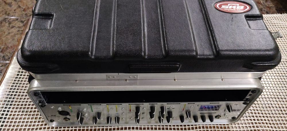 Focusrite Platinum VoiceMaster Pro (pre-amp)