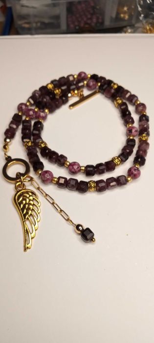 Naszyjnik z granatu +rodonit