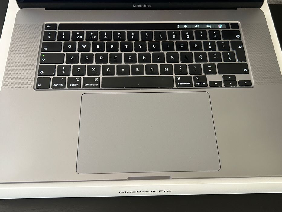 Macbook pro 2019 16 pol como novo