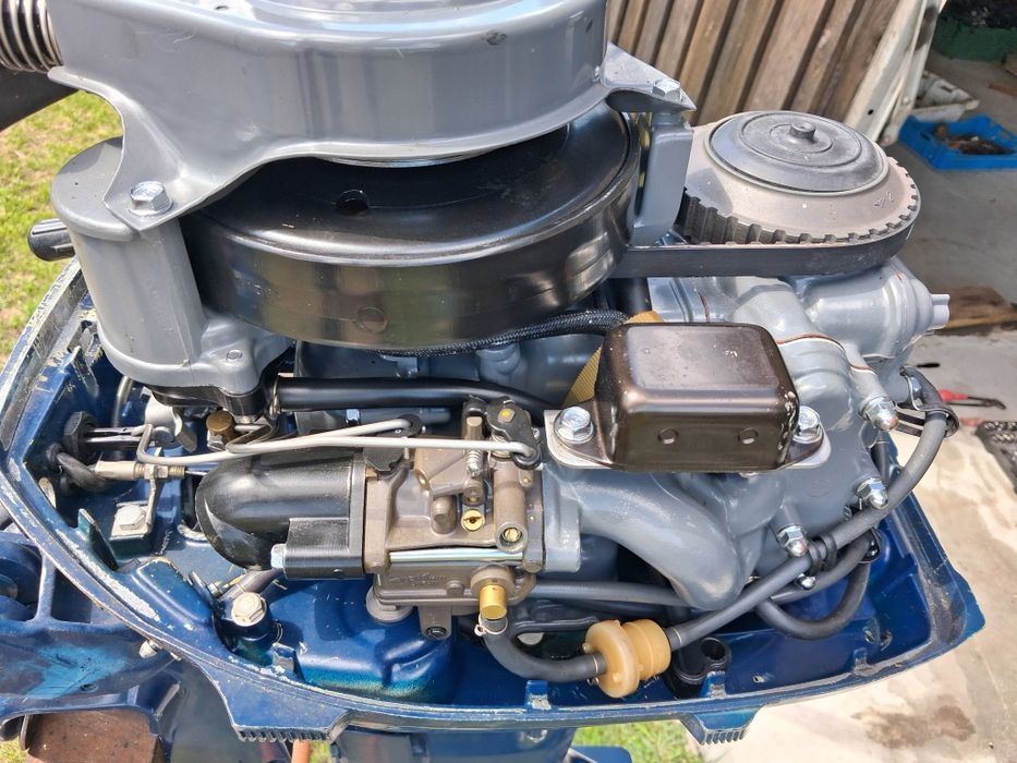 Silnik zaburtowy honda 7,5 KM czterosow