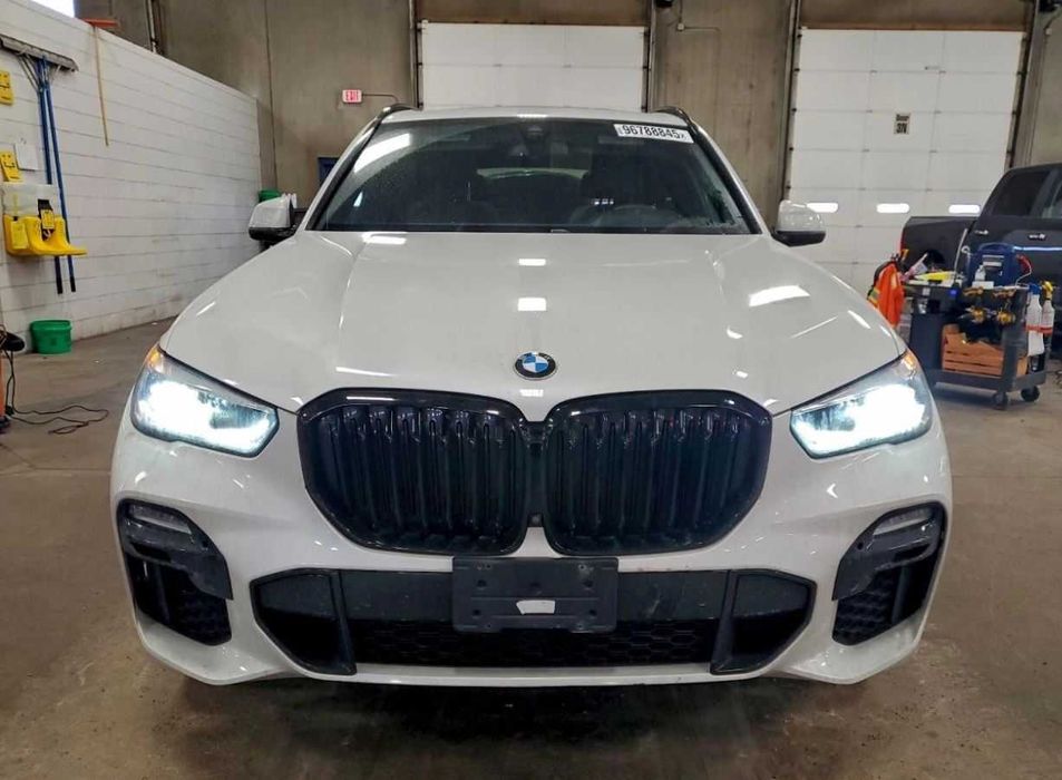 Разборка BMW X5 G05 M Капот крыло фара дверь крыша бампер фонарь стоп