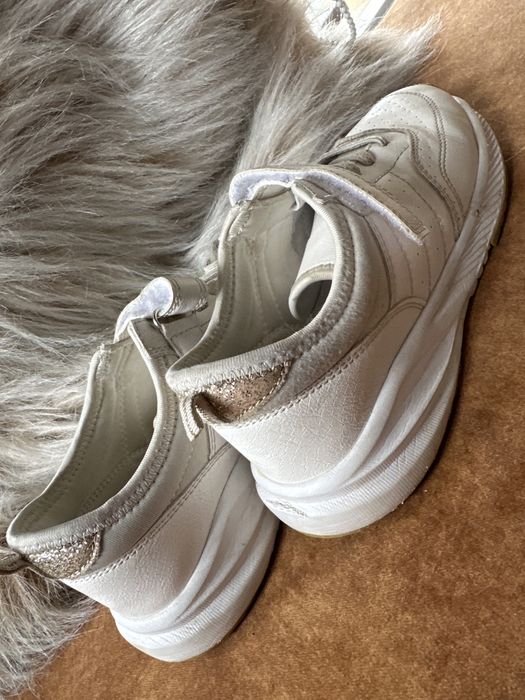 Кросівки дитячі Bata 35