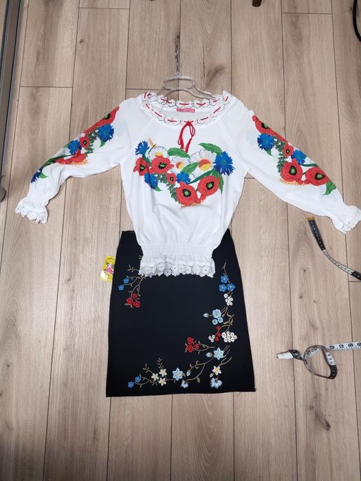 Вишиванка+спідниця (нові) на дівчинку 5-7років (заміри додані)