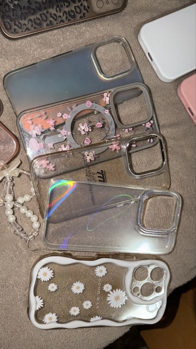 Чохли на айфон 16 про