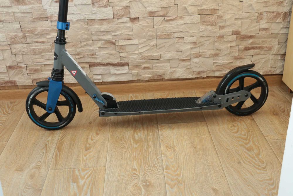 Немецкий самокат Crivit Delta-Sport BW-7170 до 100 кг 200 мм: 1 499 грн ...