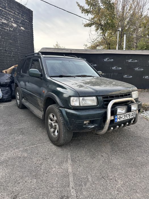 Опель Фронтера 3.2 автомат