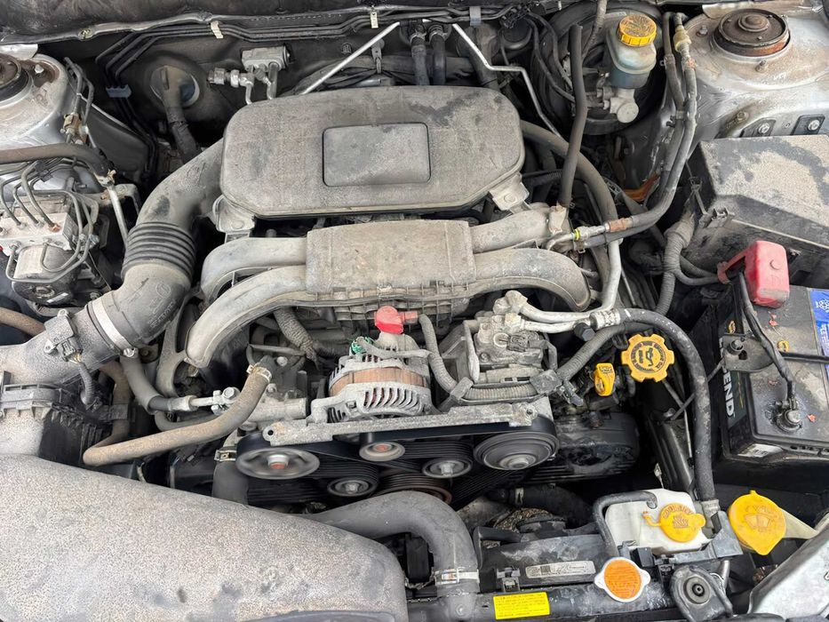 Subaru Outback 2.5i Limited      2013