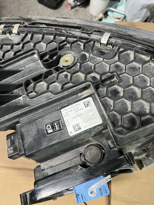 Фара ліва mercedes EQS Digital Light  США А 297 906 23 02