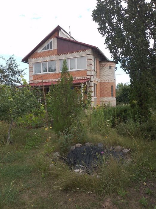 Продаж будинку 112м2, цегла, 20 сот. землі