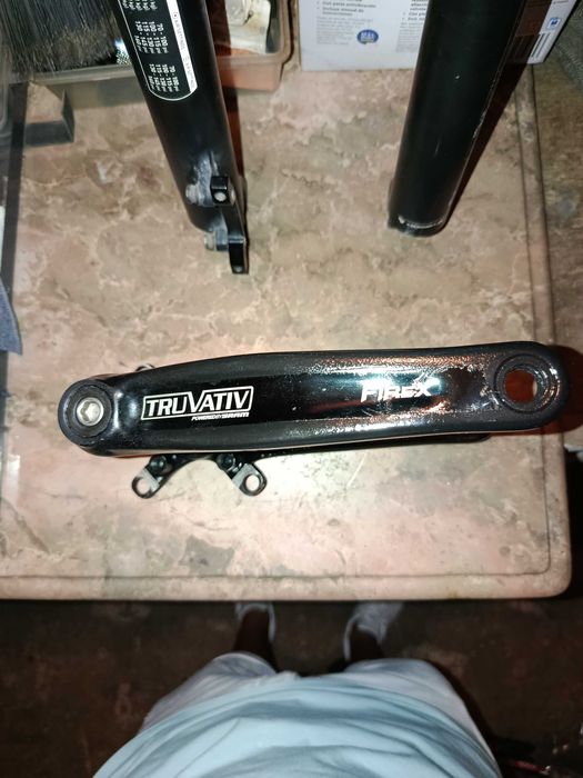 Quadro bicicleta mythus roda 26, suspensão rockshock reba roda 26 e pedaleira de rolamentos externos truvativ firex