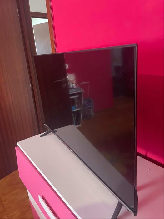 Smart TV Hisense 40” como nova c/fatura e garantia