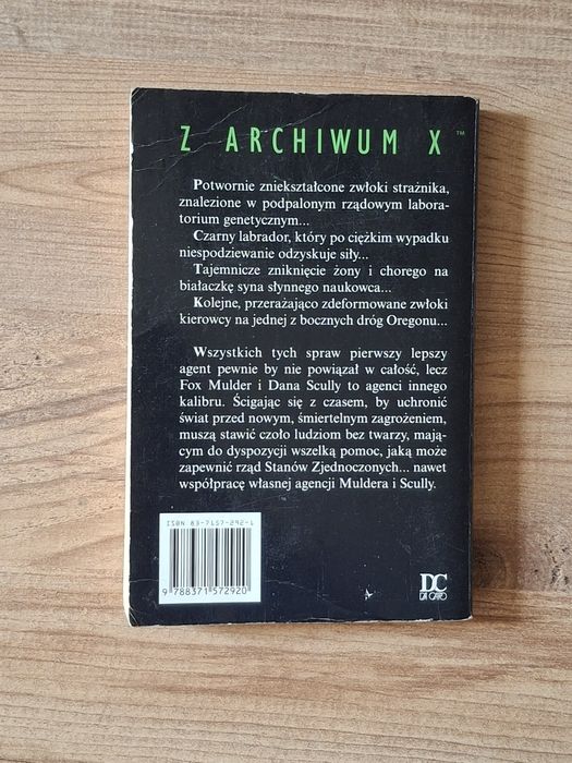Dwa "kryminały" z różnych "światów".
